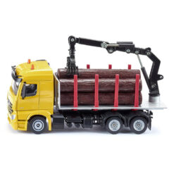 Houttransport auto met laadkraan